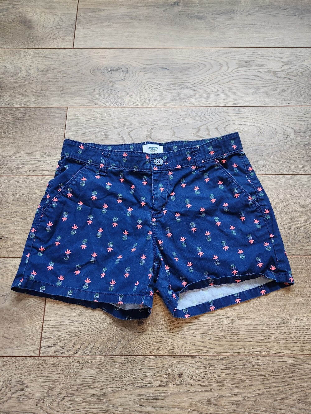 Size 14 Girls Pineapple Shorts